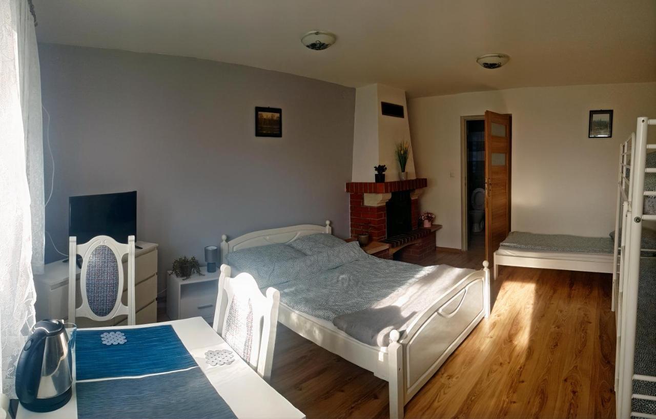 Zator Sleepover Kültér fotó